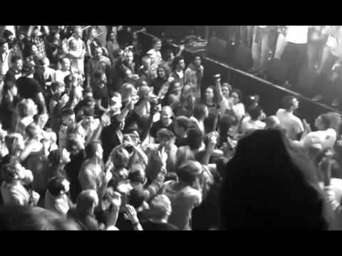 TOP NOTCH 15 JAAR   ZWART LICHT VANAF NU