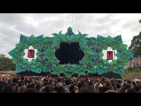 Briskerz @ Hi Tech Revolution