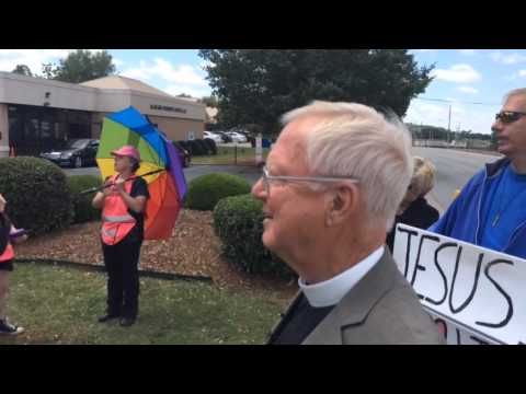 Protests at Huntsville abortion clinic 5.5.16