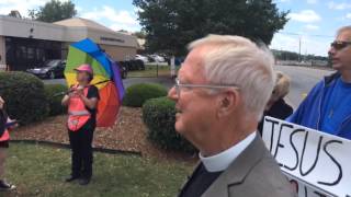 Protests at Huntsville abortion clinic 5.5.16