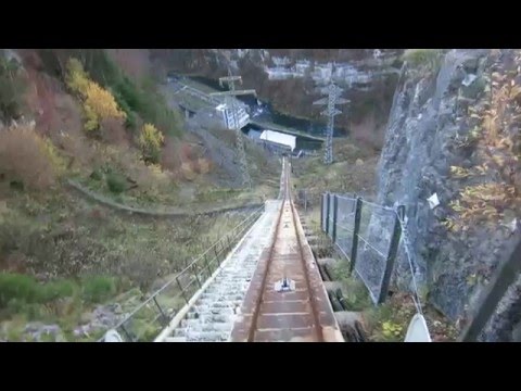 Standseilbahn 2325.01 Châtelot - Les Planchettes Talfahrt - Funiculaire