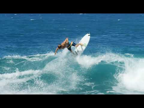 How does Griffin land these airs?