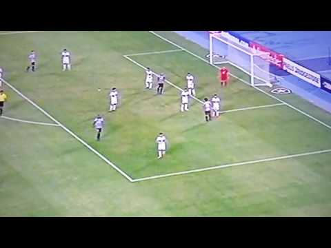 Golaço de bicicleta de Rodrigo pimpão