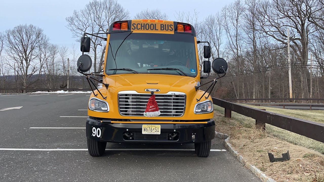 Ocean Bus 90 - 2022 Thomas C2 Walkaround