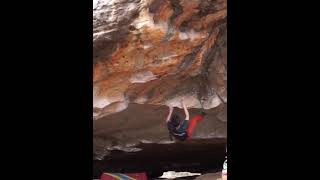 Video thumbnail of Dead Can’t Dance, V11. Grampians