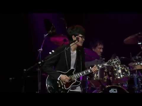 Khalil Fong Jason Mraz- Ain't No Sunshine - 120627 iTunes Live From HK