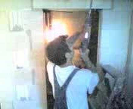 Thee Flanders-Dennis bei der Arbeit