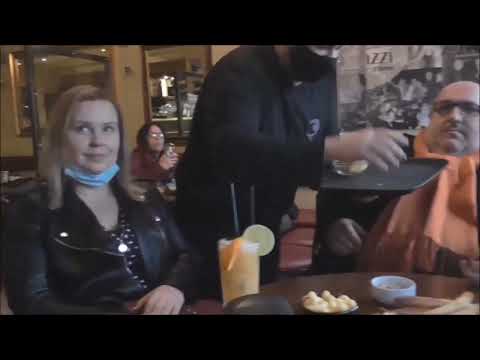 CORRIDONIA: "Al Paparazzi è sempre una pacchia con quelle di Macerata"