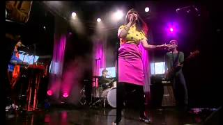Linnea Henriksson - Alice (Live @ Nyhetsmorgon)