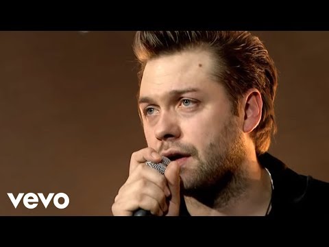 Kasabian - Fire (Live At The O2)