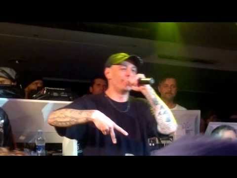 Dj Double S-Fabri Fibra al berfi's 23-11-2013 Fibra