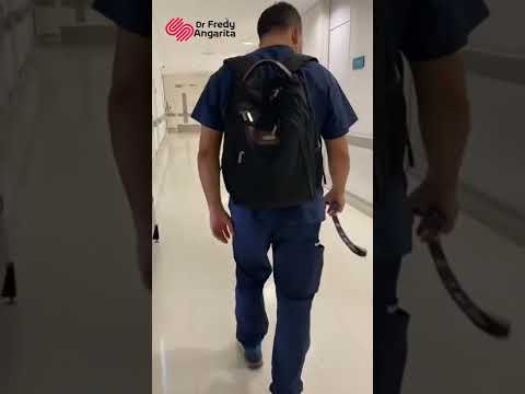 Dr. Fredy Angarita ortopedista de Barranquilla especialista en cirugía de mano y miembro superior
