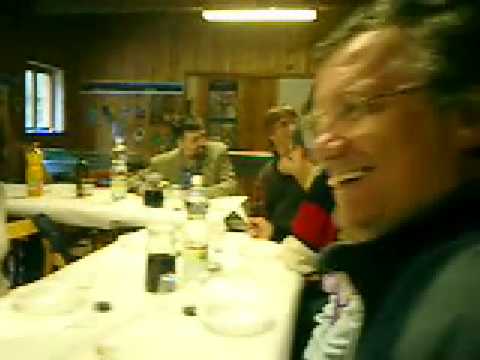 si mangia e si rit in Norvenutas di Ovaro