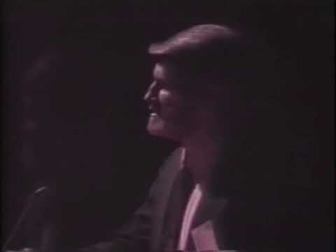 Hogland's Mars Vol. I - Monuments of Mars - City on the Edge of Forever - Richard C. Hoagland (1990)