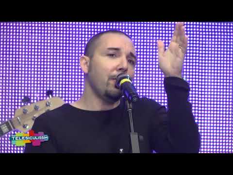 Enea canta mango ospite a telesiculissimi ricorda mango