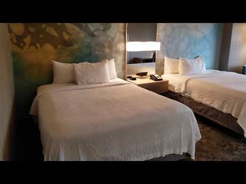 Courtyard by Marriott Room Review Newark Liberty