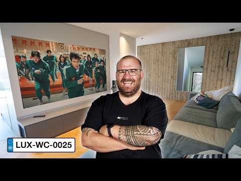 Beautifully integrated: Modern living room equipped with home cinema [LUX-WC-0025]