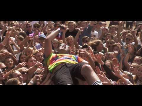 download lagu mp3 mp4 Slottsfjell 2017 Artister, download lagu Slottsfjell 2017 Artister gratis, unduh video klip Download Slottsfjell 2017 Artister Mp3 dan Mp4 Free All Gratis