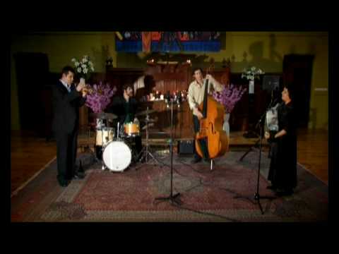 Kavisha Mazzella and The Bella Ciao Trio - 