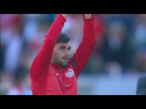Chris Wondolowski tribute from the 2/1/14 USA vs S Korea match