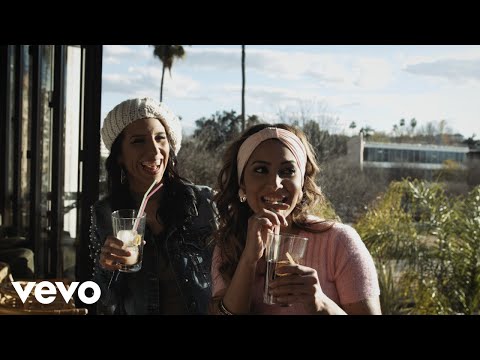 Las Chuches - Un Capricho (Videoclip Oficial)