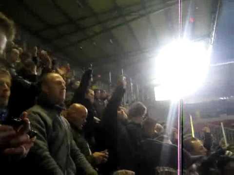 NAC-PSV 26.11.2010 (4-2) part 5 Er is maar 1 club in Brabant