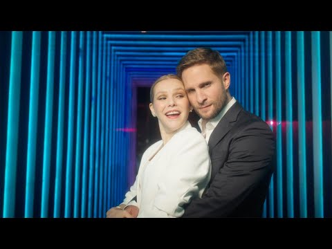 PACO DE MARÍA & KIKA EDGAR - I STILL HAVEN'T FOUND WHAT I'M LOOKING FOR (Video Oficial)