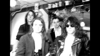 The Blisters "I'm All Ears" live  1991 punk