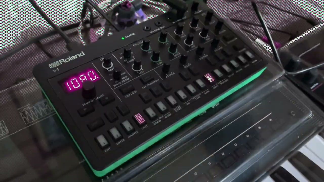 Roland S-1 Tweak Synth - Page 14 - Other Gear - Elektronauts Roland S-1 Tweak Synth - Page 14 - Other Gear - Elektronauts