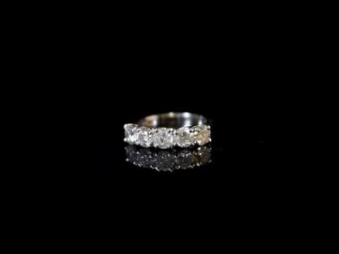 18ct White Gold 2.55ct Diamond Graduated Five Stone Ring