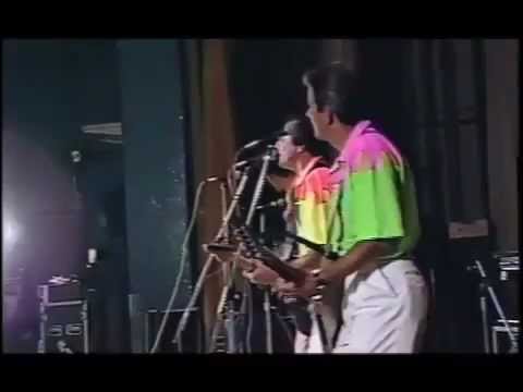 The Merrymen - Hot Hot Hot Live at Klitgord Auditorium