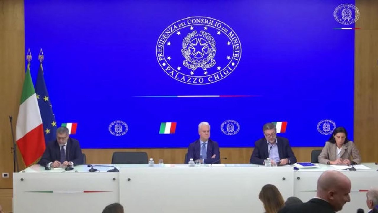 Giorgetti su dimissioni Lagarde: Non sono nella sua testa non c'è candidato italiano per presidenza