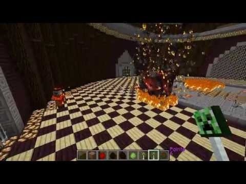 CHRISTMAS WITCH VS HALLOWEEN WITCH   Minecraft Mob Battles   Minecraft Mods