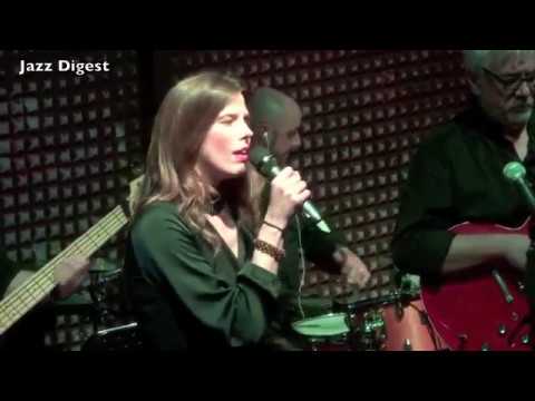 Dagmar Segbers e i Papikki Somewhere