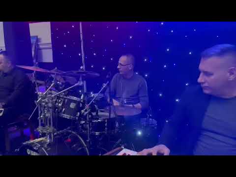 Steva klavijaturista i Vlada Bubnjar 1