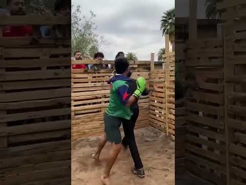 E7 vs Sad Lee at the Hotbox! #streetbeefs #boxing