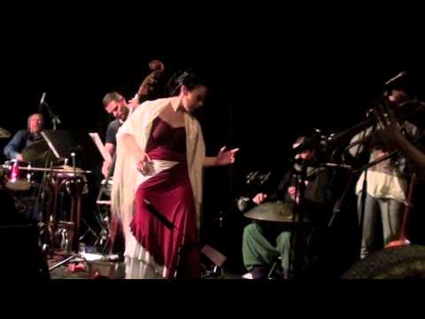 Flamenco funk jazz experimental - NovemberAkt