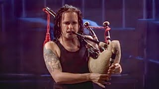 Download lagu Korn - Shoots And Ladders Intro - 10/18/1998 - UNO Lakefront Arena mp3