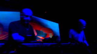 Meat Beat Manifesto - I Am Electro