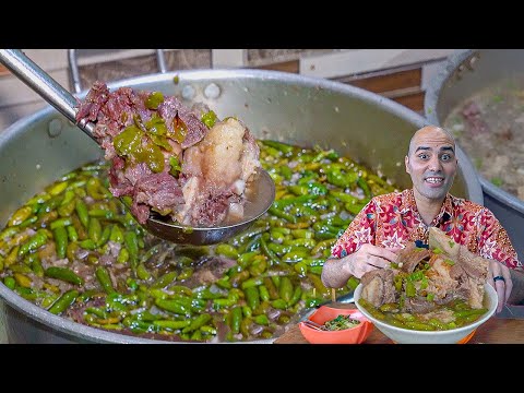 SPICY Indonesian street food - EXOTIC BAKSO + CHICKEN BBQ - Indonesian street food in Bekasi