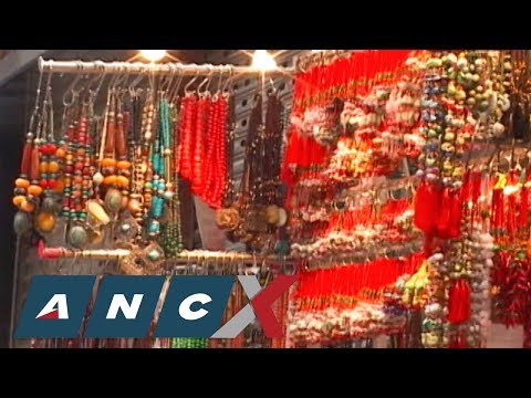 Traditional Chinese souvenirs at Hong Kong’s Upper Lascar Row | ANC-X Executive Class Video