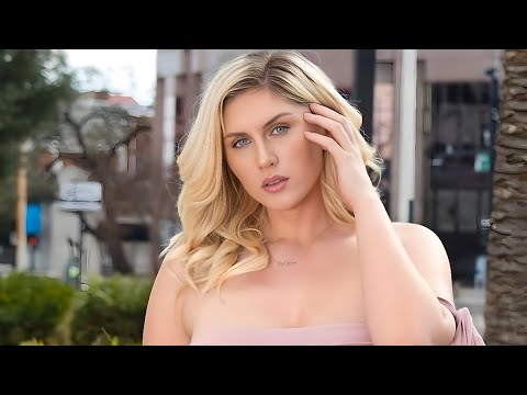 Sophie Hall – Curvy Model Breaking Beauty Standards | Lifestyle & Wiki