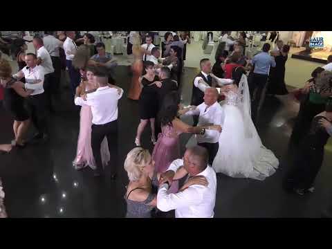 Ionela Pascu și formația - live nuntă - Ionel&Andreea - jiană