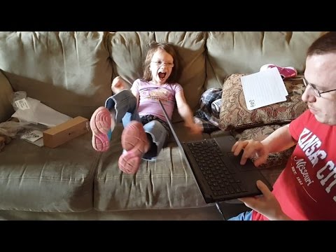 My Daughter Unboxing her Chromebook!