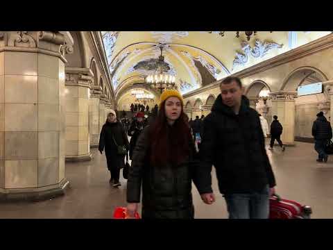 🔥  [4K] Russia Moscow Komsomolskaya metro station | Walking Tour | Moscow Evening walk 🔥
