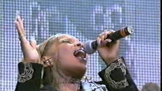 Seal and Mary J Blige - Kiss By A Rose live