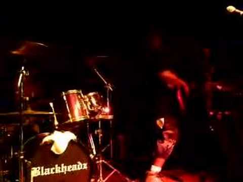 Blackheadz - Rock and Roll Aint Dead LIVE