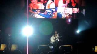 Nelly Furtado en Caraca - ...on the radio (remember the days) Live