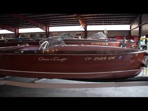 Dumas 1949 19' Chris Craft Racing Runabout – 1/8 Scale 28" Wooden Model Boat Kit