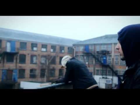 Kwakz ft Real Akh | Lifes Like A Mic [MV]